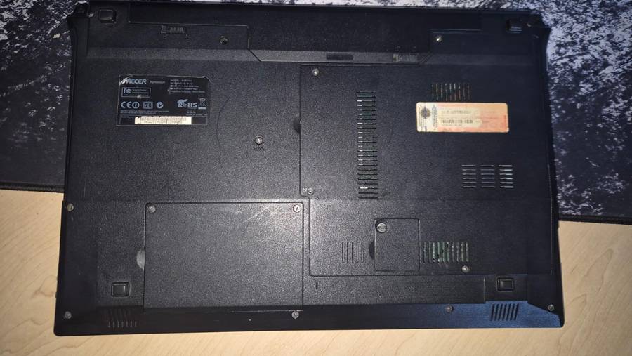 Mecer Xpression W251HU spares or repair