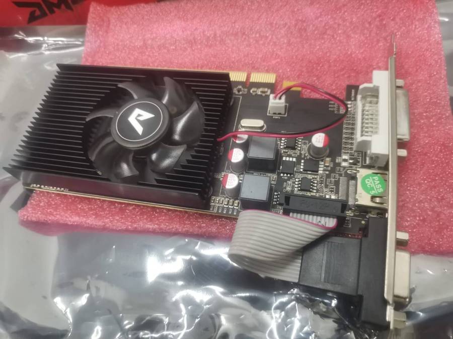 USED AMOG Graphic Card  R5220 2Gb Ddr3 64B