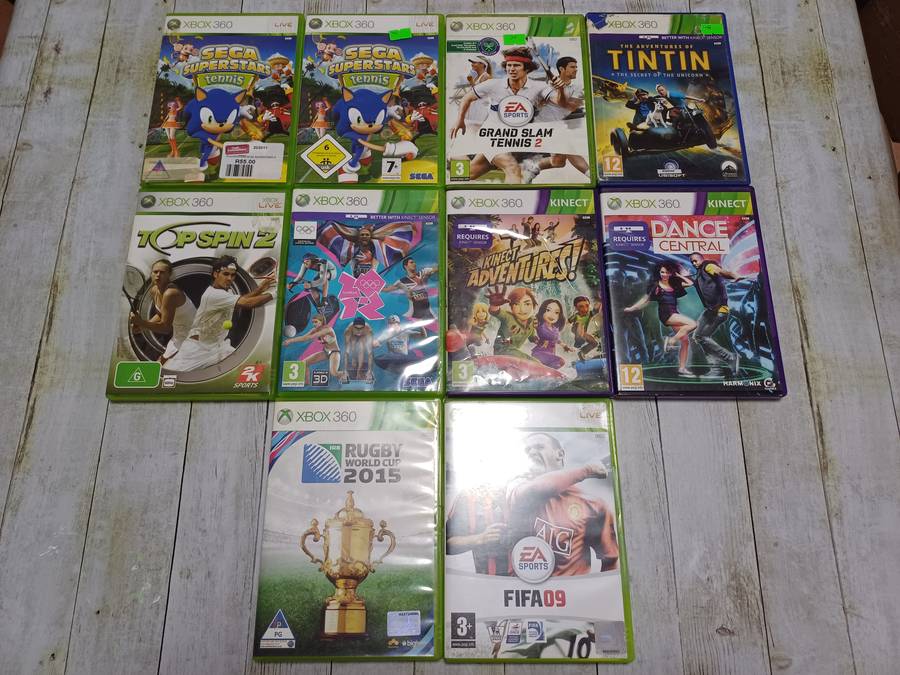 Large lot of XBox 360 items incl. Working console, Kinnect, Games, Remotes etc. See description!
