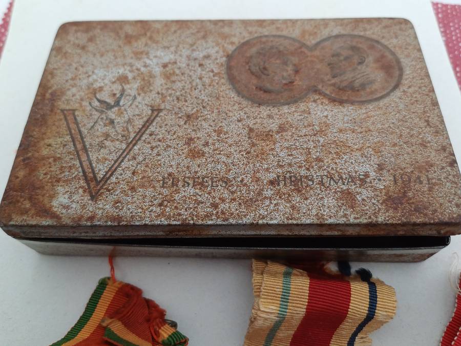 Group of Five WW2 Medals Issued to L.T. Young in WW2 1941 Jan Smuts Tin! With Ribbons!