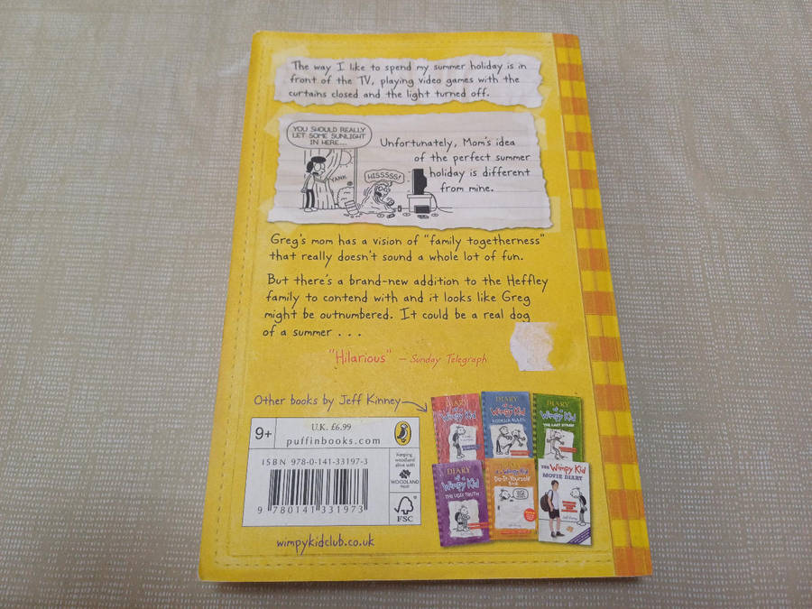Diary of a Wimpy Kid - Dog Days. Jeff Kinney. Softcover.