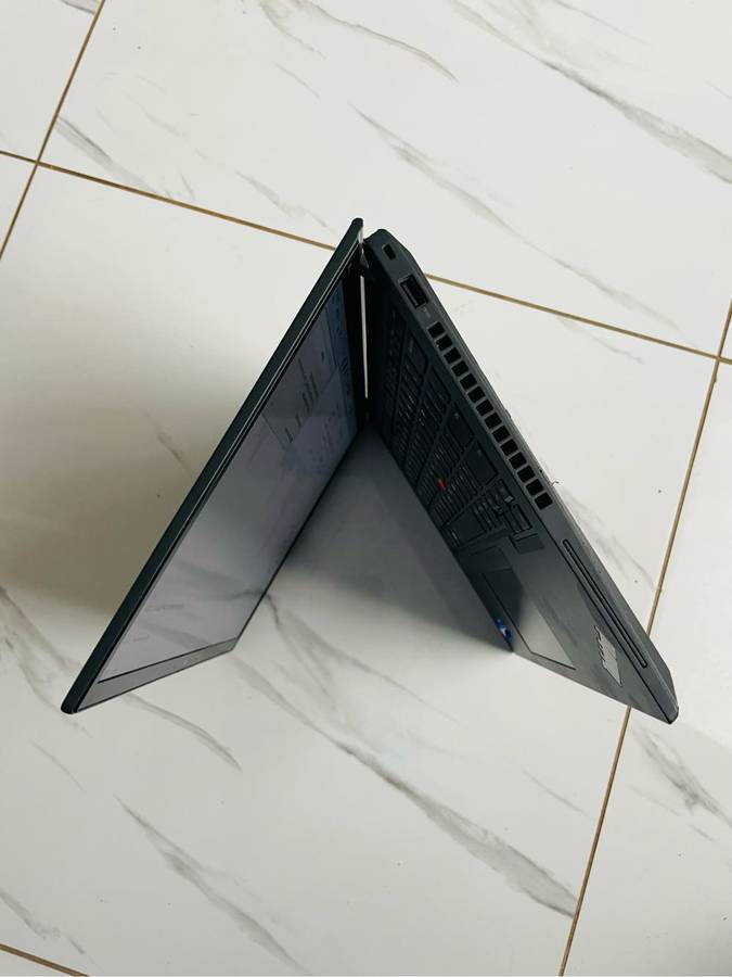 i5 12Gen Lenovo T14