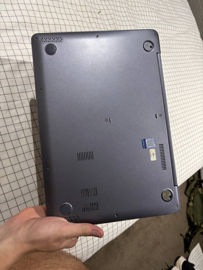 Asus Vivobook s 256gb Intel(R) Core (TM) i5-8250U CPU