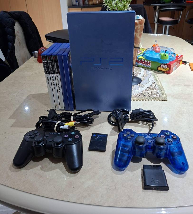 Playstation 2 console bundle