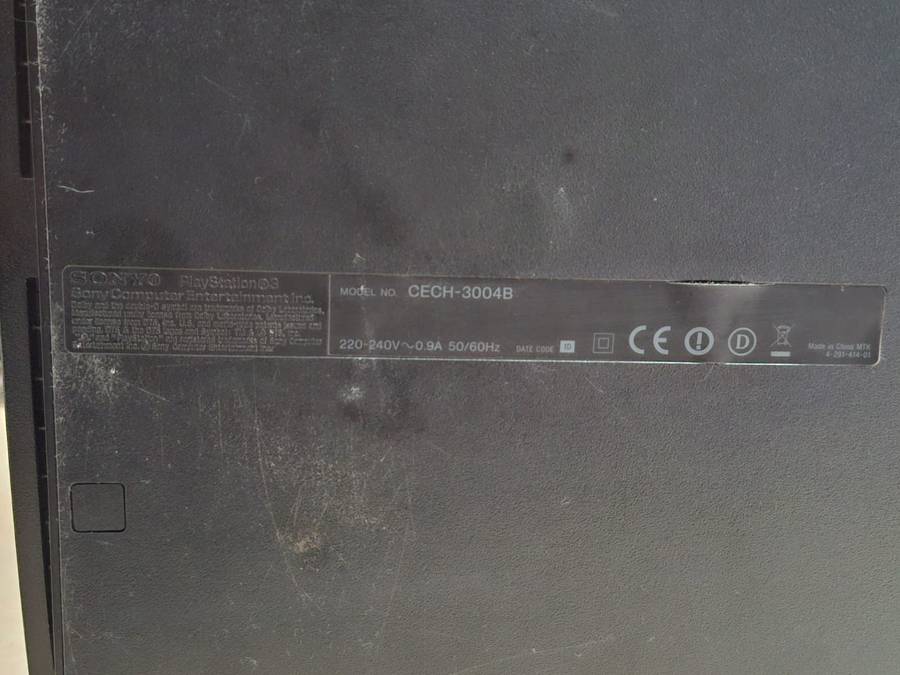 Playstation 3 console slim