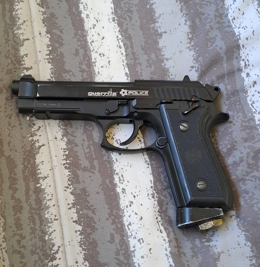 Guerrila Police .177 Cll 4.52Mm Pellet Gun. ( Not Tested)