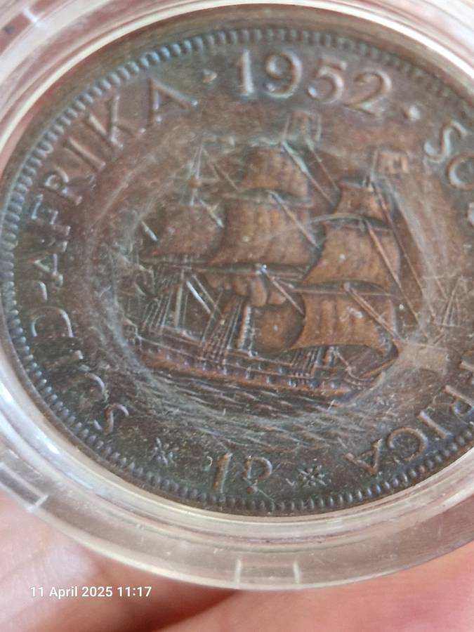 1952 1d coin in Excellent condition