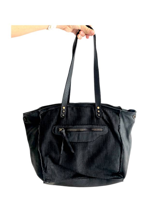 GENUINE LEATHER SHOULDER BAG
