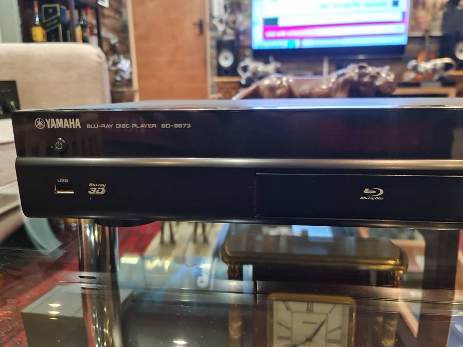 Yamaha BD-S673 Blu-ray Disc Player