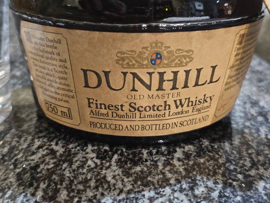 Alfred Dunhill Old Masters Finest Scotch Whisky