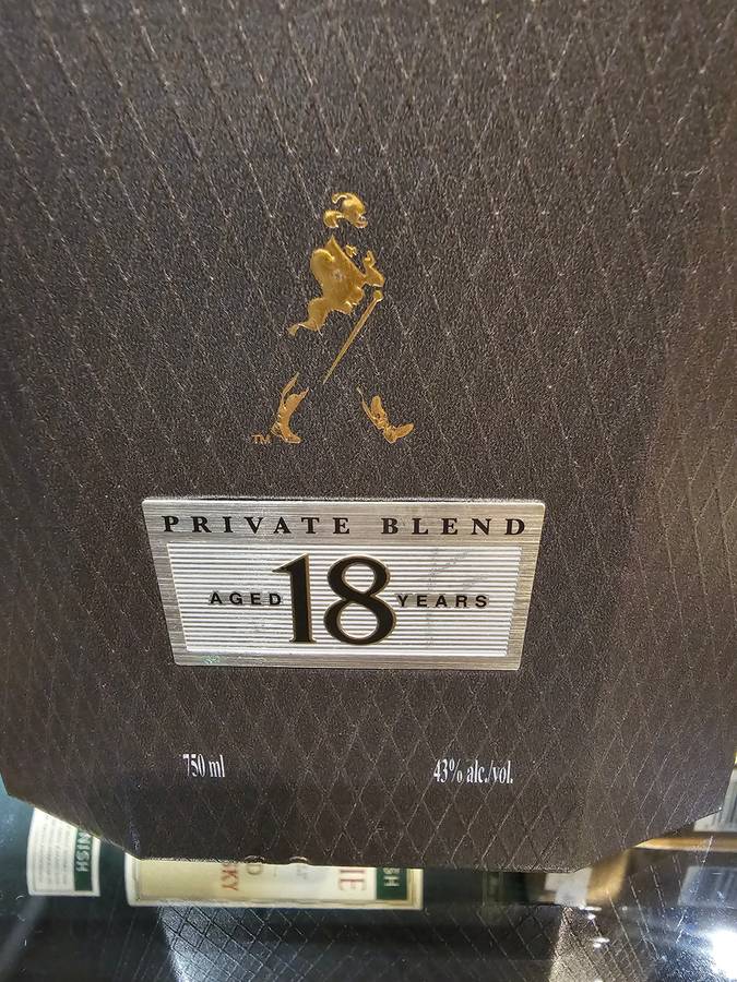 Johnnie Walker Platinum Label 18 Year Whisky