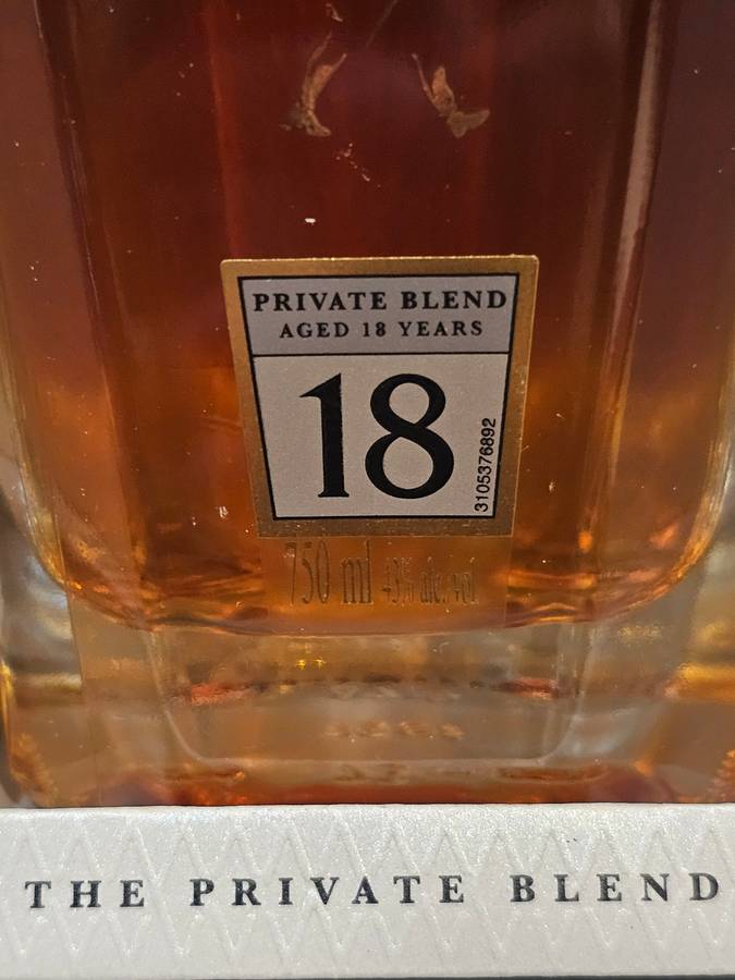 Johnnie Walker Platinum Label 18 Year Whisky