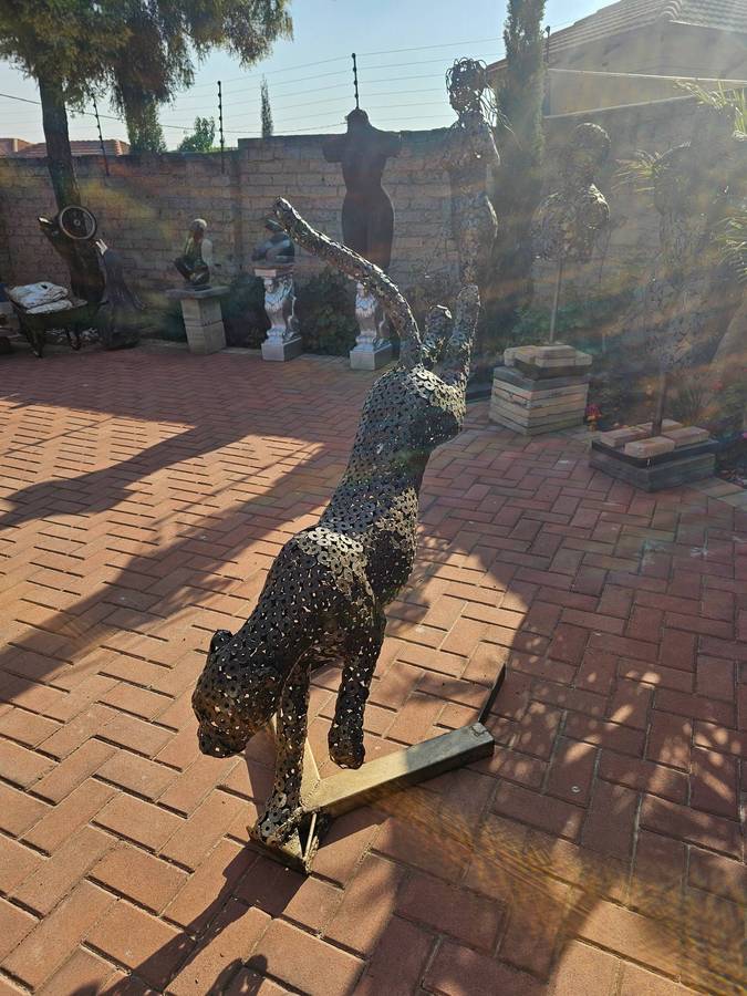 Metal Washers Cheetah on the Run Sculpture