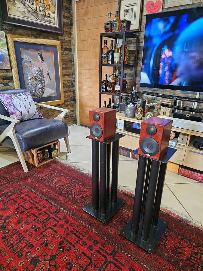 High-end Solid Steel Speakers Stands