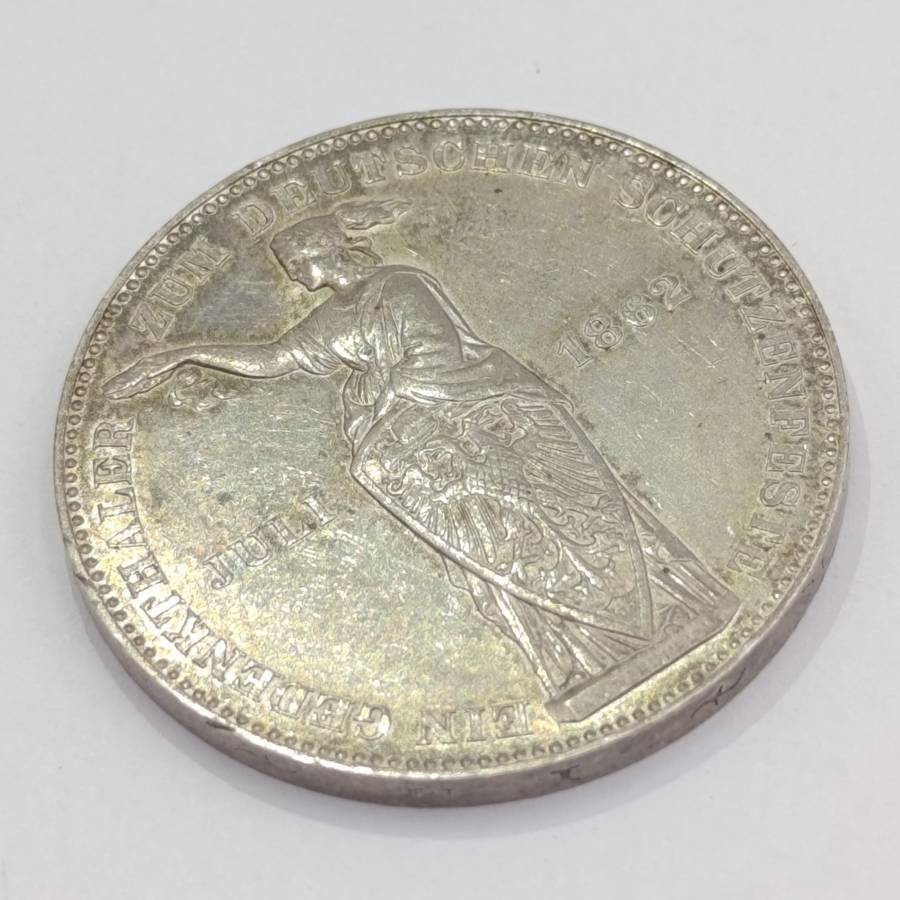 1862 German States Frankfurt silver one Thaler - Proof/Prooflike