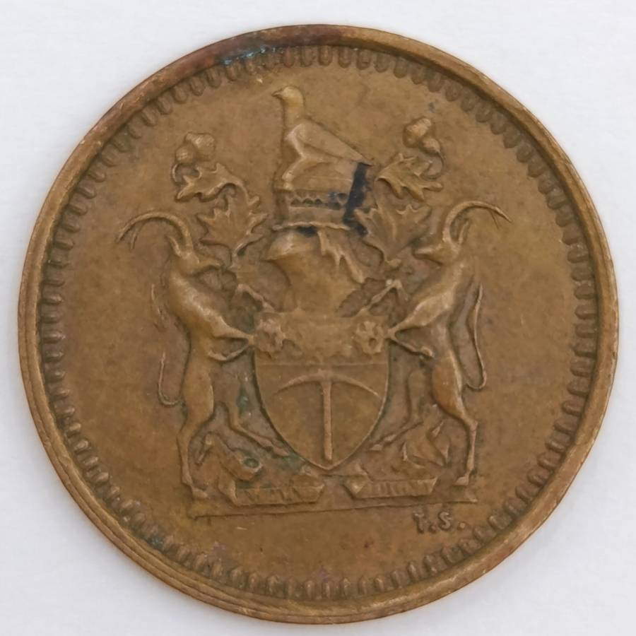 Error coin - 1975 Rhodesia 1/2 cent with die crack on "5" of date