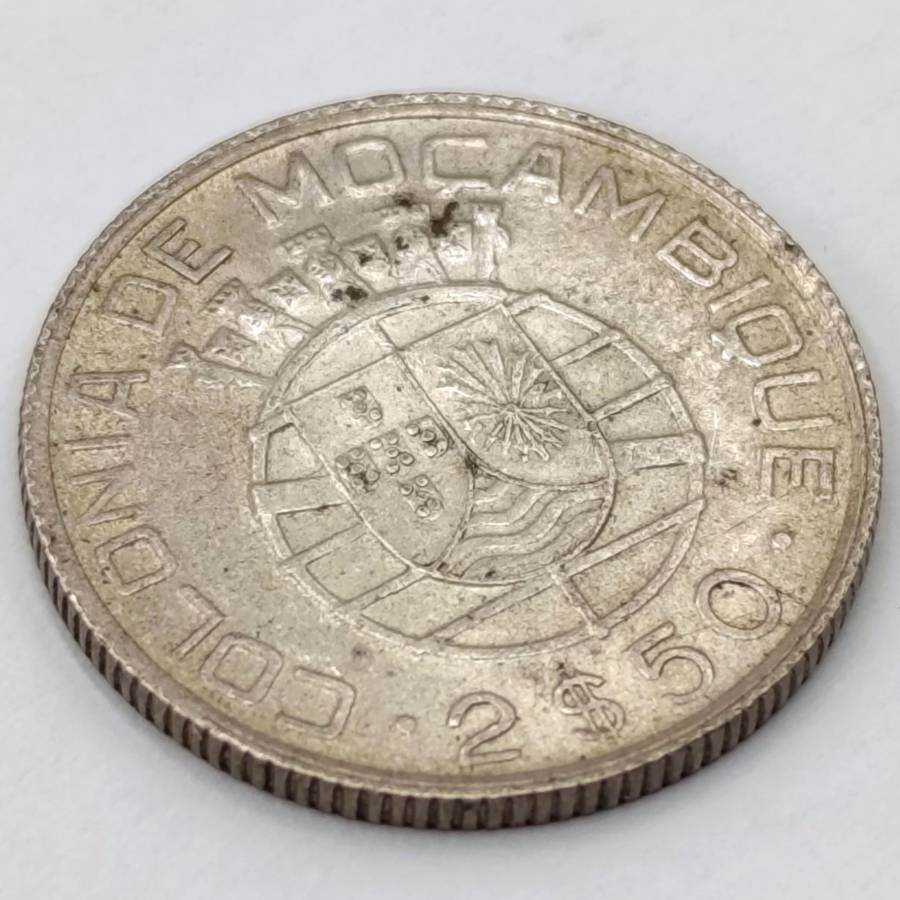 Mozambique 1950 silver 2 $50 Escudos AU condition