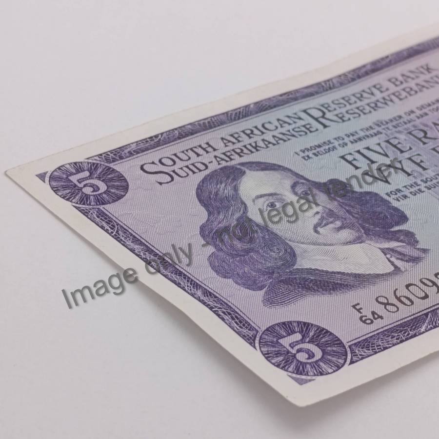 South Africa TW de Jongh R5 banknote F64 - uncirculated with fine creases - First issue