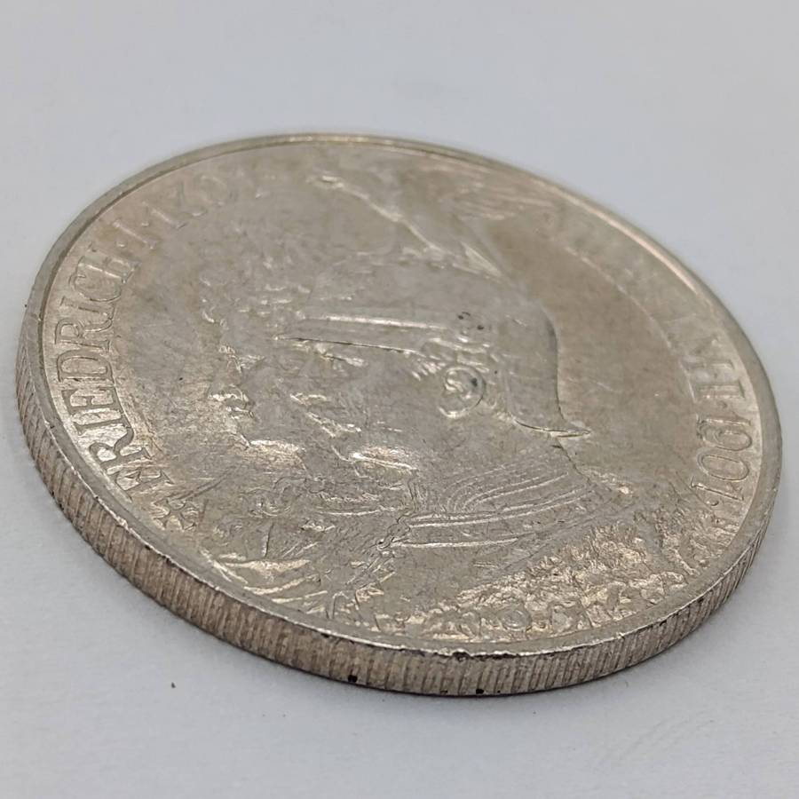 1901 Deutsches Reich Zcoei Mark. This one looks proof - some impairment