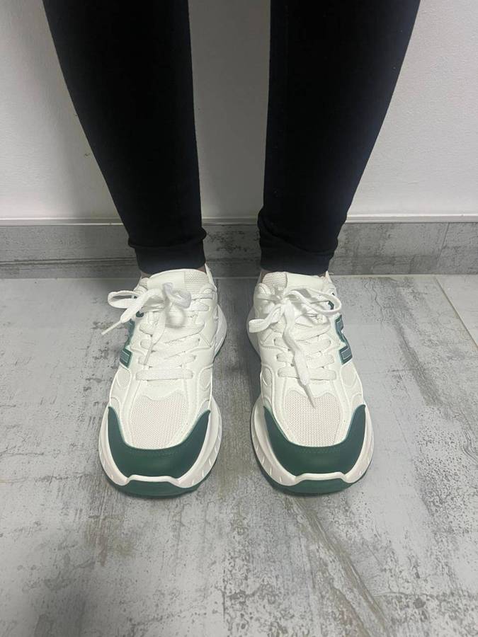Original Ladies Sneakers - Size 8