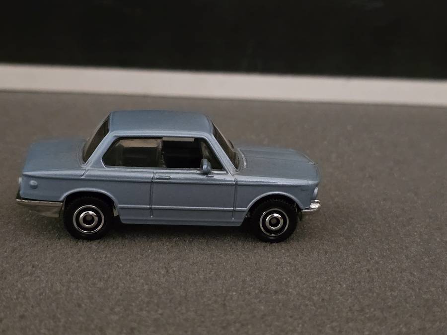 MATCHBOX 1969 BMW 2002 (MADE IN THAILAND)