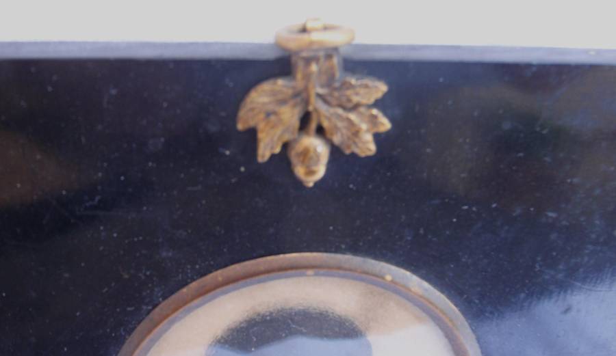 Antique Silhouette art circa 1825. Collectible Georgian art. Henry Nibbs MD Set in brass, name, ring