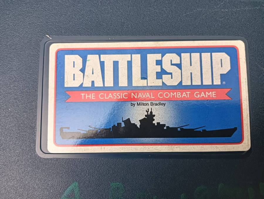 Battleship Vintage 1990 Milton Bradley Classic Naval Combat Game Complete