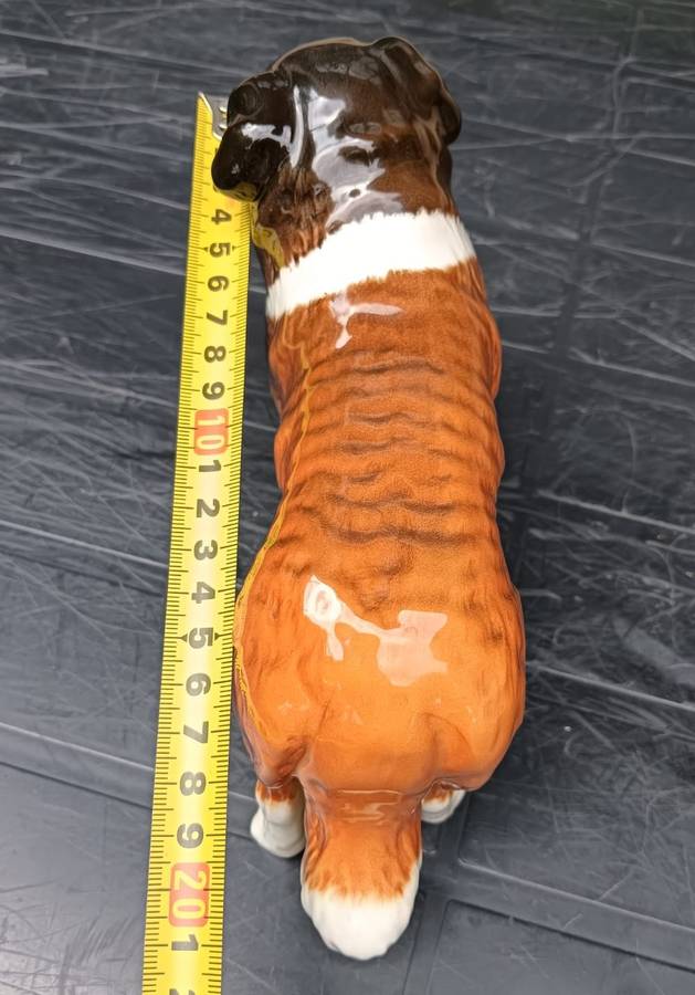 Beswicks England Large St Bernard Dog Corna Garth Stroller Figurine Made 1968 to 1989