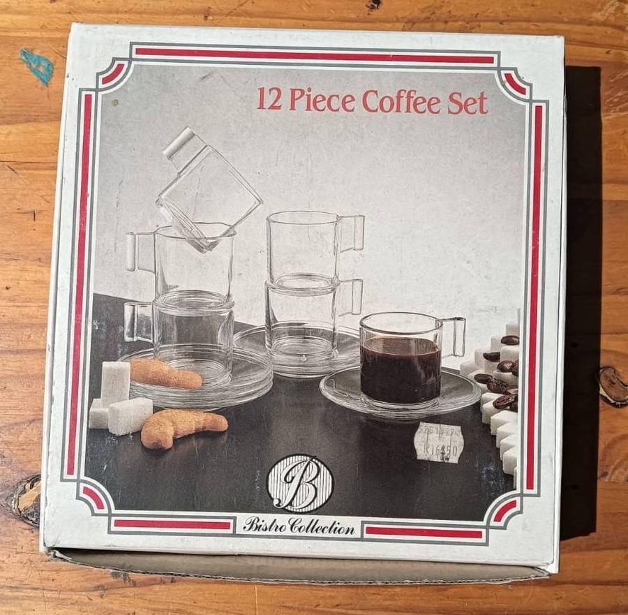 Boxed Set of 6 Vintage Vetreria Di Borgonovo Italian Clear Glass Espresso Cups and Saucers