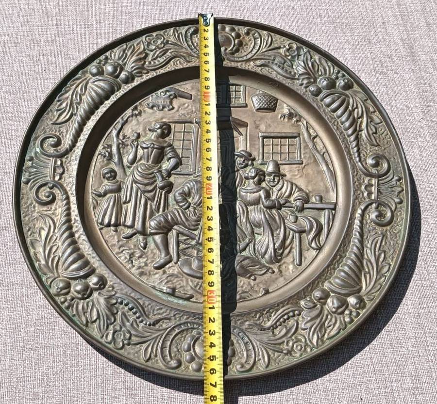 English Tavern Scene Brass Wall Plate Hand Hammered From Reverse Side 1950s Peerage England Plate 1