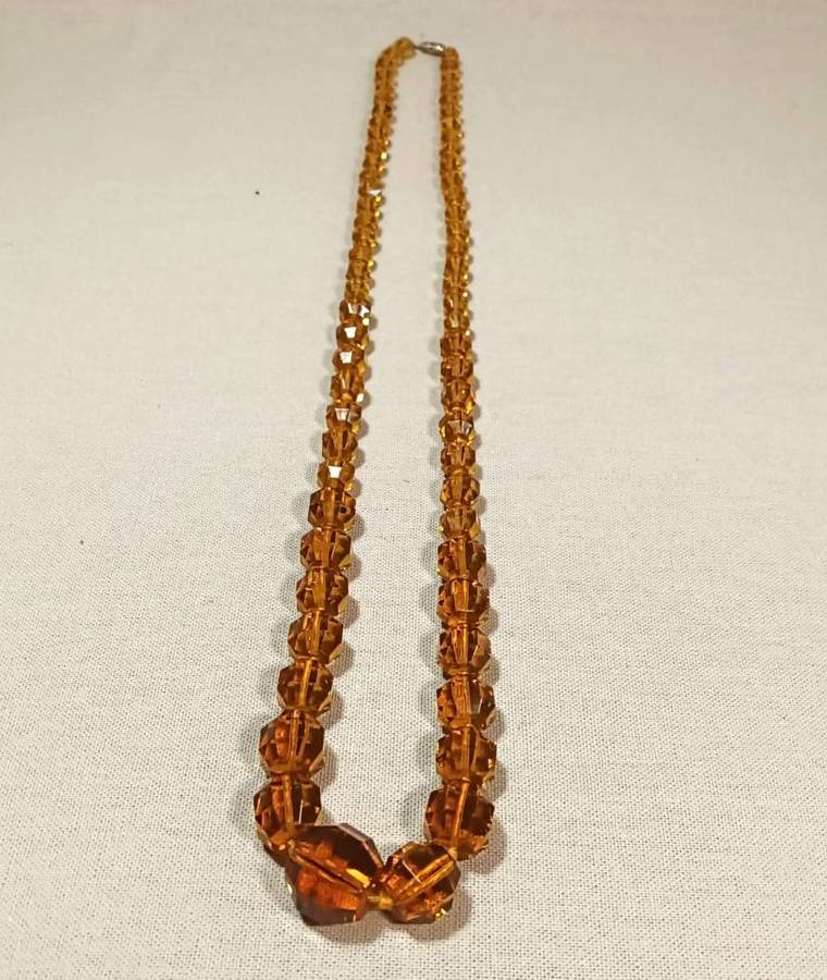 Vintage Art Deco Faceted Graduated Citrine Amber Color Chrystal Bead Necklace in Velvet lined box