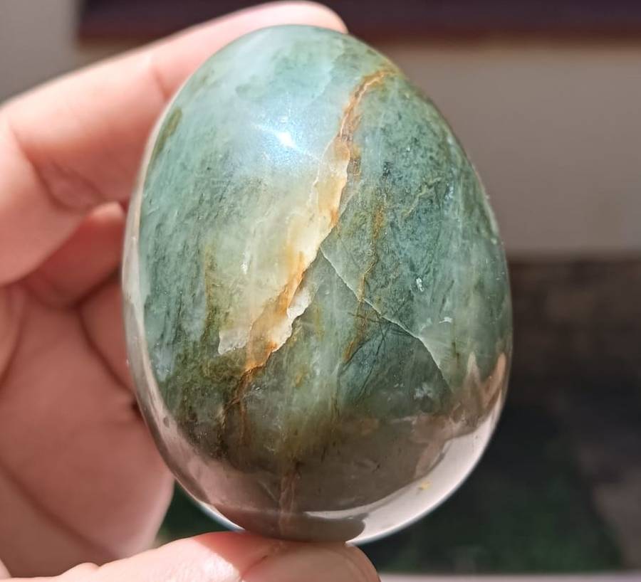 Clutch of 8 Rock Eggs: Lightning Strike Howlite Egg (African Magnesite), Leopard Spot Egg, And More