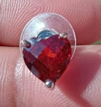 Lovely Pair of Heart Shaped Red Rhinestone Stud Earrings