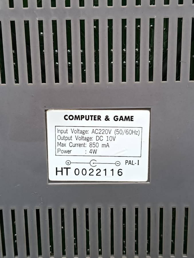 Vintage 1990s HiTex HT-767 8-Bit Video Game with Mario Brothers LB35 Cartridge -For Spares or Repair
