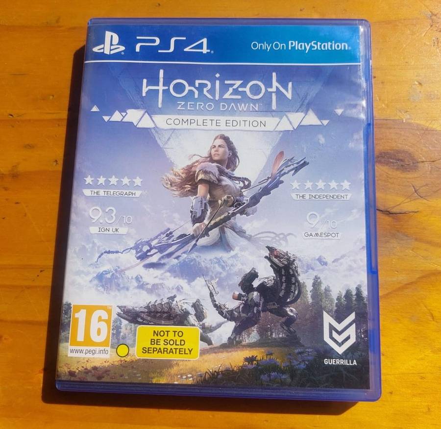 Horizon Zero Dawn Complete Edition 2017 Sony Playstation 4 Game - 95% Google Ratings