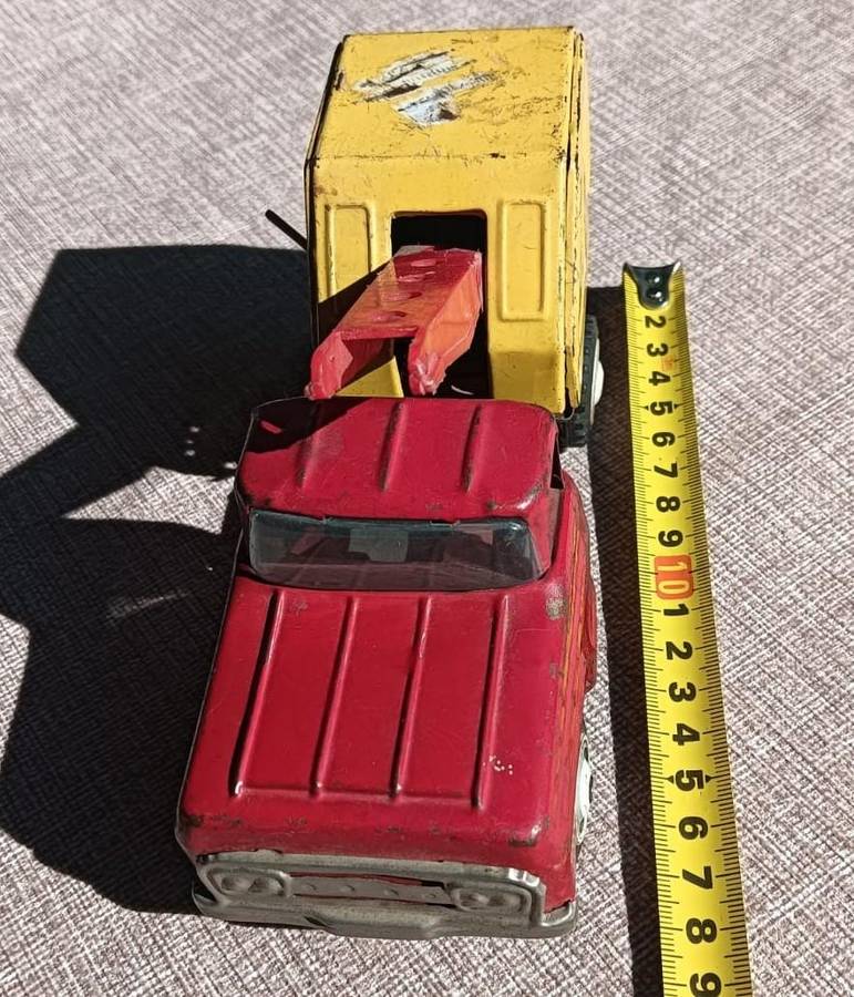 Vintage 1950s Japanese Red and Yellow Tin Windup Powered Shovel Construction Truck  Missing Shovel
