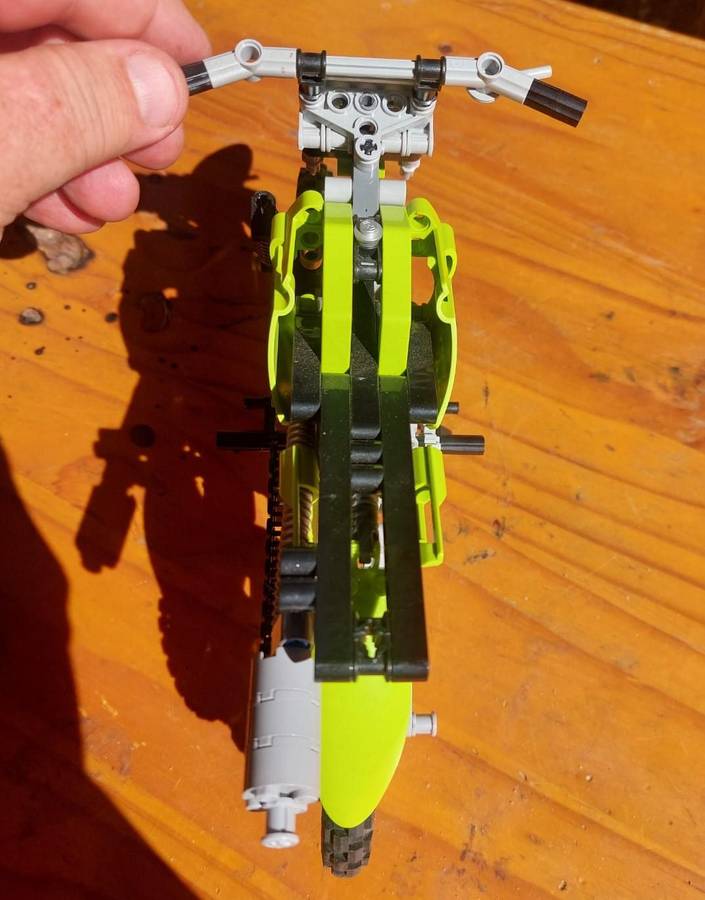 Lego Technic 8291 Dirt Bike Set with Chain Driven Engine - Introduced 2008 Retired 2009
