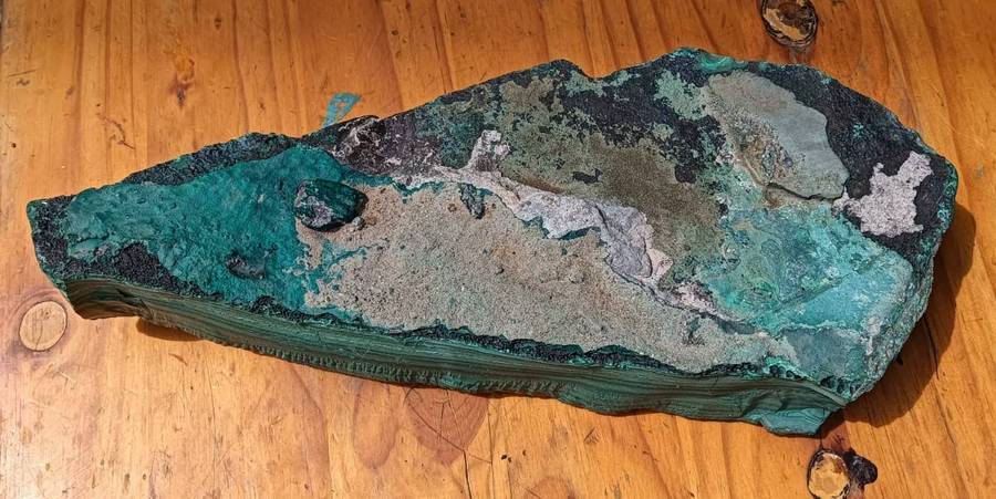 Huge 6.9kg Malachite Slab with Mesmorizingly Beautiful Banded Patterns