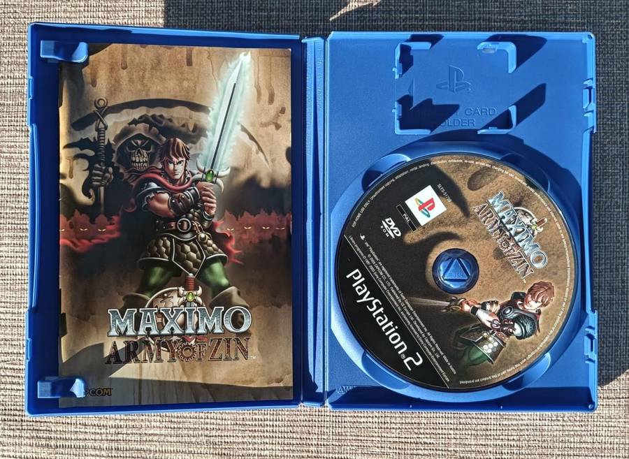 Maximo Army of Zin Sony Playstation 2 Capcom Game from 2003 with Manual Booklet