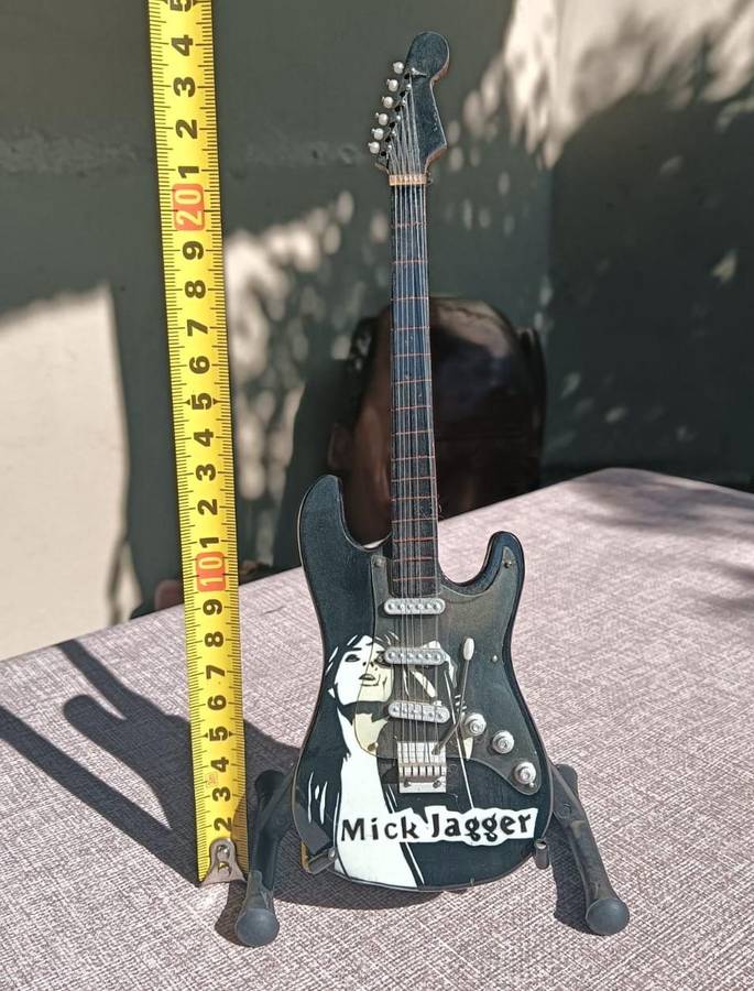 Miniature Mick Jagger Guitar Ornament  Highly Detailed with Stand