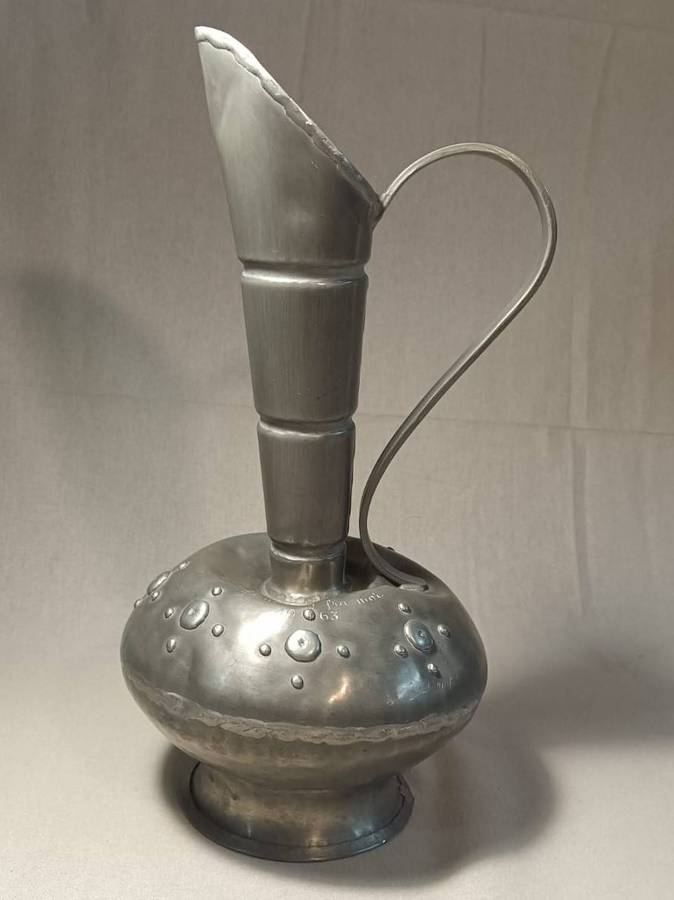 Viking Style Norge Haandarbeid Ekensteen Tinn (Pewter) Water Jug Large 36cm High