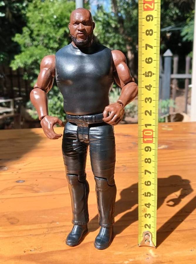 Mattel WWE Omos Elite Collection 2021 Action Figure 20cm High 14 Points of Articulation