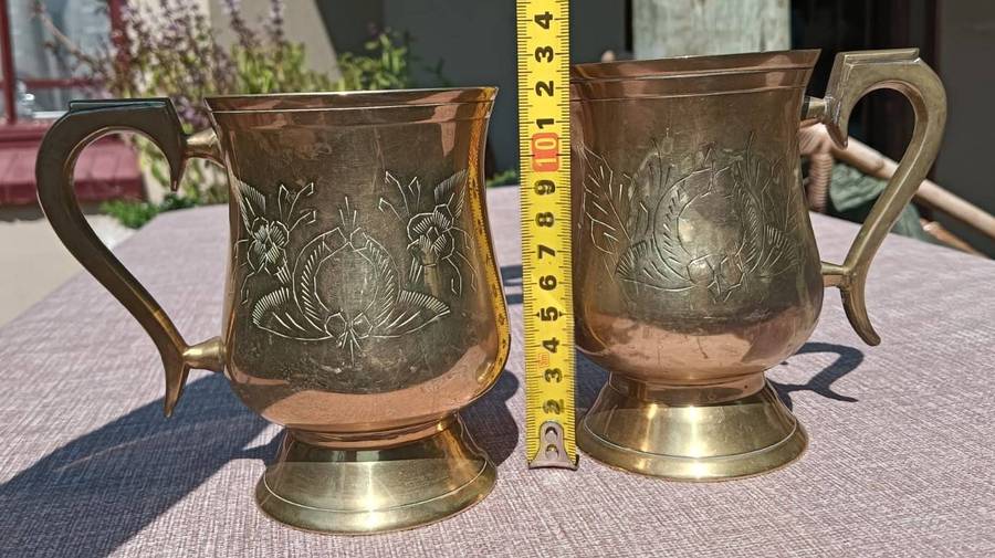 Pair of Solid Brass Tankards or Beer Mugs (350g each) with Floral Engravings