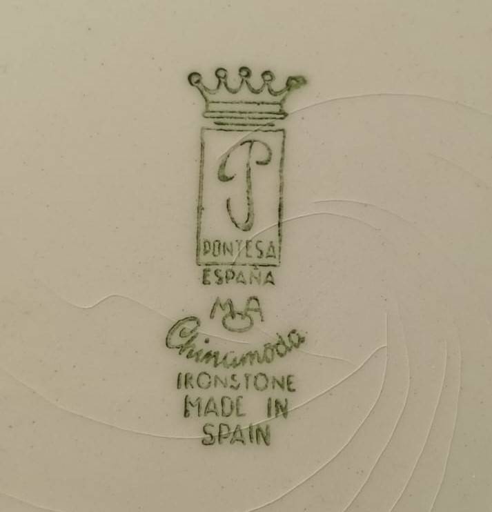 Spanish Pontessa Fox Hunting Ironstone Plate with Red Jacket Riders and Hounds