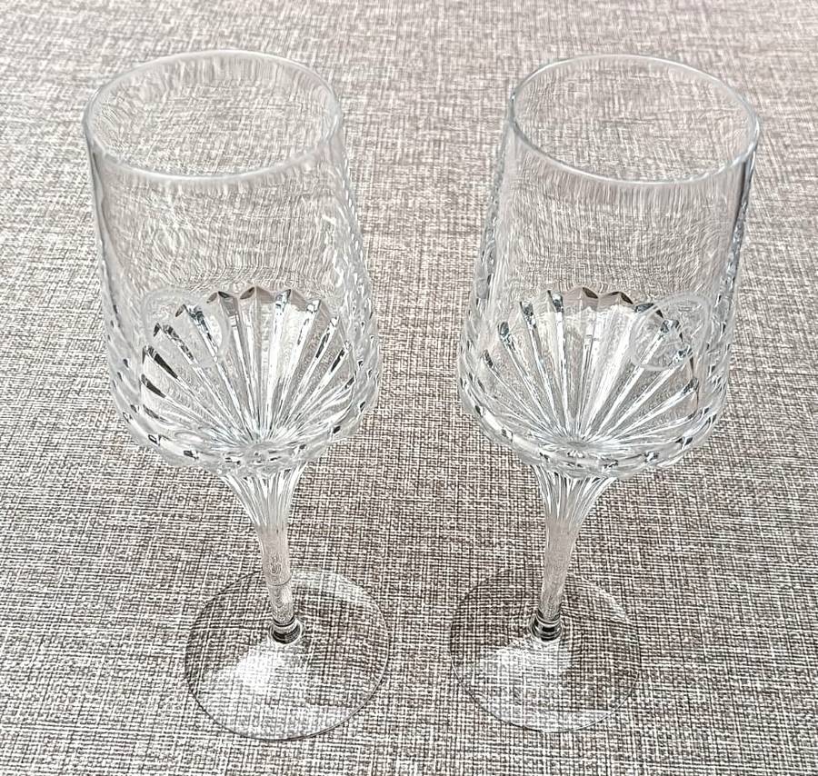 Two Remy Martin Louis VIII Cognac Glasses  Uniquely Hand Blown  Not Easy to Get!