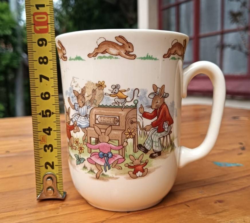 Bunnykins Royal Doulton One Handled Cup Player Piano Dancing Bunnies Rope Jumping - Circa 1968-1975