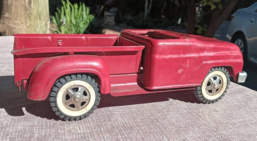 Rare 1960s Tonka Red Stepside Truck Model 302  Top Cabin Missing - Collectable Retro Steel Truck