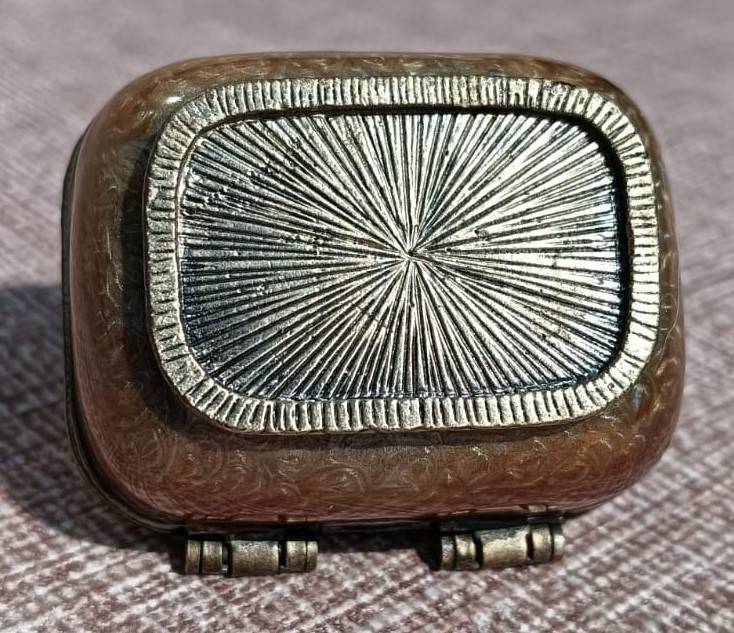 Superb Antique Cloisonne Lidded Pill Box with Enamelled Brass Flowers in Relief