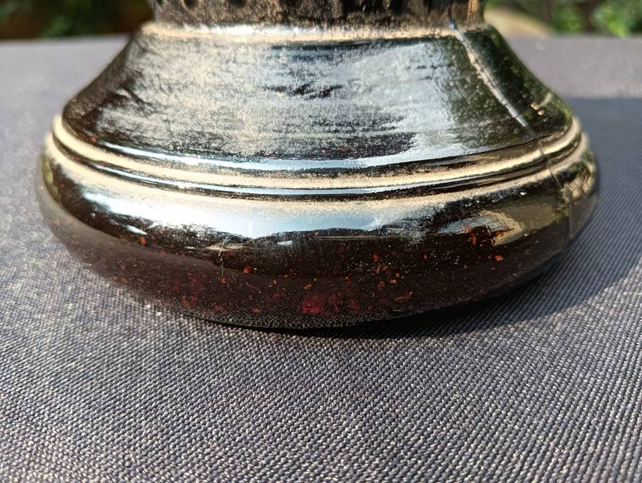 Vintage 1970s Sealed Chianti Italian Red Wine Bottle 750ml Genie Shaped Cevin Green Glass No 1 of 2