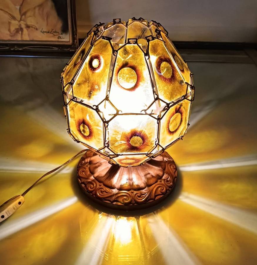 Beautiful Vintage Nonagon (9-Sided) Lamp with 27 Starburst Yellow Orange Glass Panels Working!